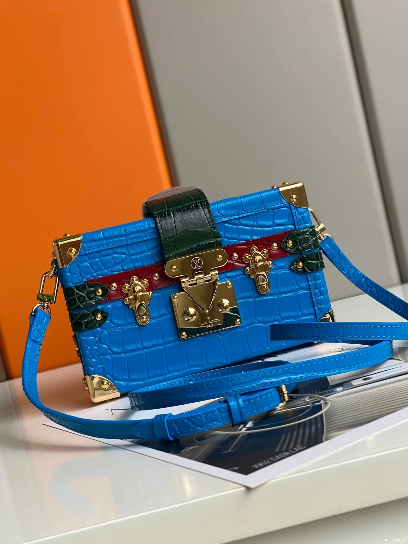 AAA Pruses Bags PETITE LOUIS VUITTON MALLE 0727